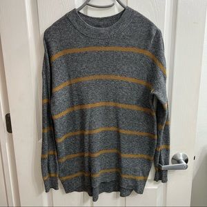 American Eagle Knitted Sweater